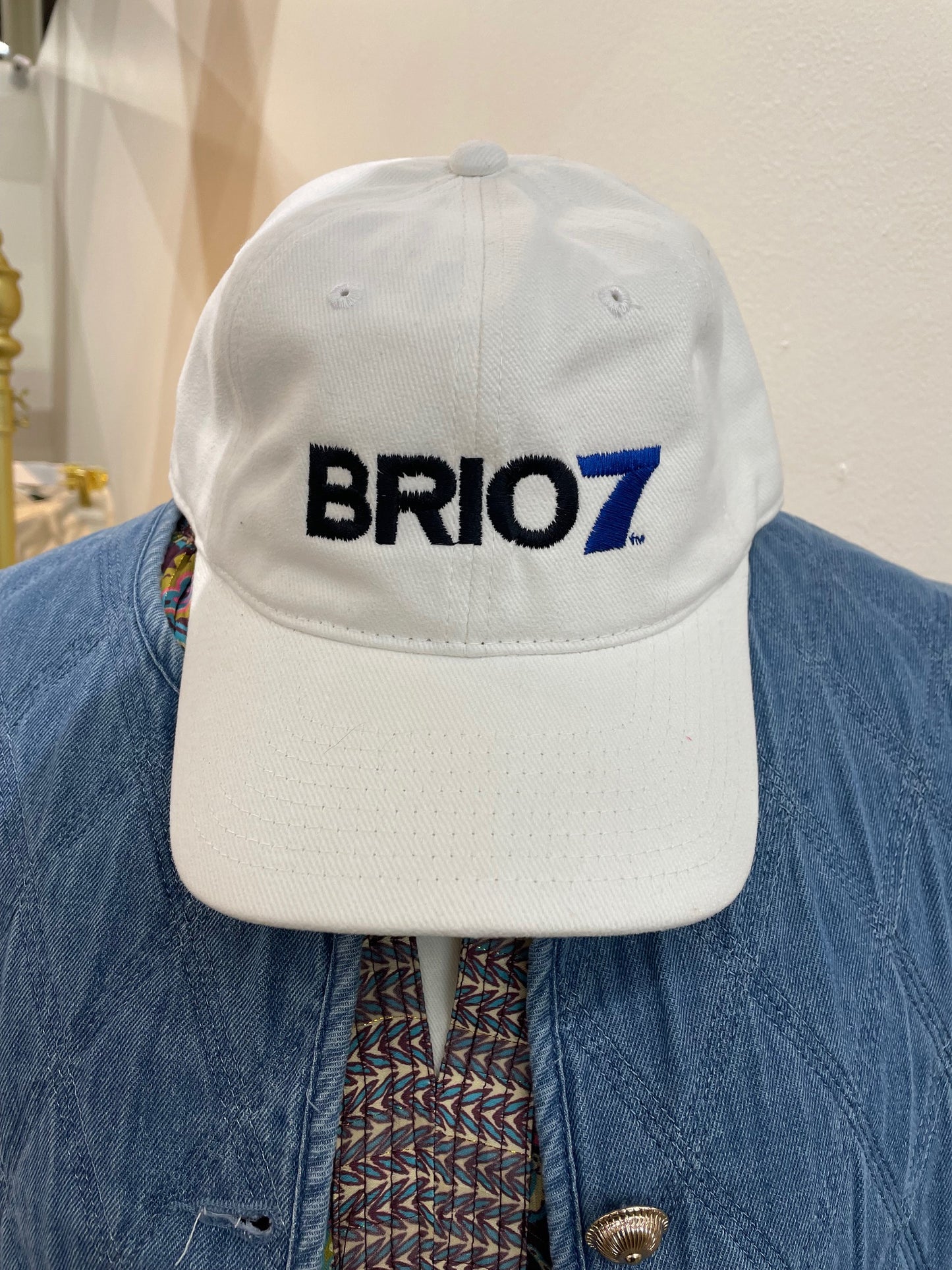BRIO7